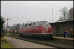 Am 24.2.2007 kam die Hammer V 200033 mit dem musealen Lübeck Büchener Doppelstockzug im Rahmen einer Sonderfahrt nach Cloppenburg. Um weiter die Nebenstrecke nach Friesoythe befahren zu können, musste die Lok im Bahnhof Cloppenburg umsetzen.