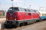 Das Paradepferd der 60-er Jahre - die V 200 - hier Diesellok V 200 116 am 11.08.2007 im Dortmunder Hauptbahnhof.