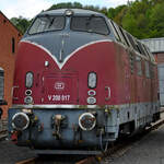 Die 1957 bei MaK gebaute Diesellokomotive V 200 017 war Mitte April 2024 im Eingangsbereich des Bochumer Eisenbahnmuseums abgestellt.