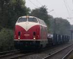 Fr mich das Highlight des Tages. Diese V200 der Brohltal-Eisenbahn fuhr recht zgig an mir vorbei. Das Foto stammt vom 01.10.2007