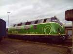 Die V200, der  Brohler Eisenbahnfreunde , in neuem  Gewand .
