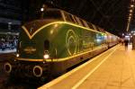 V200 053 mit Rheingold Sonderzug aus Trier kommend in Kln Hbf am 10.12.2011