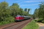 220 033 war am 14.5.2015 mit einem Sonderzug nach Linz unterwegs und erschien pünktlich in Rheinbreitbach