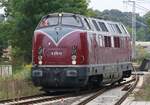 V 270.10 / 221 124-1 D-SGL / Pasewalk / auf dem Weg zur Tankstelle am Lokschuppen Pasewalk - hier bei der Einfahrt aus Richtung Ueckerbrücke - vom Bahnsteig an Gleis 4 aus aufgenommen / 15.09.2021