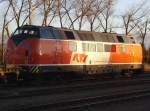 221 105 der RTS am 05.11.2010 im Bahnhof Aulendorf.