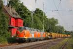 RTS 221 105+221 134 am 11.6.13 mit einem langen Bauzug nach Emmerich in Ratingen-Lintorf.