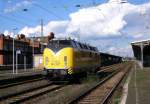 Am 26.06.2014 kam 221 106-8 von der EGP aus Richtung Magdeburg nach Stendal und fuhr weiter in Richtung Wittenberge.
