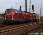 EFW 221 117 mit 4 weiteren EFW Loks in Duisburg-Bissingheim