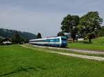 Die 223 068 mit einem ALX nach München am 26.05.2018 unterwegs bei Oberstaufen.