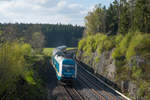 223 065 mit dem ALX 84121 von Hof Hbf nach München Hbf bei Niederlamitz Ost, 06.05.2017