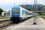 ALEX 223 068 treft am 27 Mai 2022 in Schwandorf ein, wo deren Zug geteilt wird: die 1.