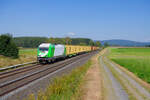 223 103 SETG mit einem Containerzug bei Marktleuthen Richtung Wiesau, 14.09.2021