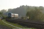 Auch der Flgelzug aus Immenstadt erreicht die Sonnenstrahlen in Oberreitnau.. Arriva-Alex 223 063 rollt mit ihrer 2-Wagen-Garnitur seinem Zielort Lindau Hbf entgegen.
24.04.09