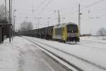 ER 20-006 mit Kesselwagen von Stendell nach Stettin kurz vor dem umsetzen am 15.02.2010 in Passow