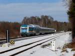 223 069 wird mit dem ALX 87015 gleich Wiesau (Oberpf) erreichen, 9.01.2010 (Aufnahme wurde in Schnfeld gemacht)