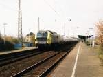 ME 26.07 (Siemens Dispolok GmbH) mit einem Gterzug in die Richtung Mnster auf Bahnhof Lengerich am 23-4-2001.