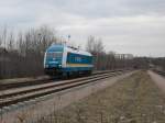 Ein seltener Gast! Am 01.04.11 war 223 069 in Falkenstein/V. Bild machte ich vom Bahnsteig aus.