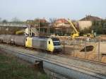 Dispo-Hercules ER 20 - 002 ist am 02.04.11 mit einem Kesselzug in L-Leutzsch Richtung Gterring unterwegs.