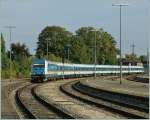 Die 223 065 erreicht mit einem langen Alex Lindau Hbf.