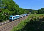 223 063 mit einem ALX nach München am 07.06.2014 bei der Durchfahrt in Kothmaißling. 