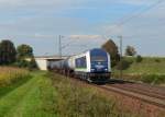 223 144 mit Kesselzug nach Deggendorf am 19.09.2014 bei Plattling.