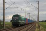 223 141-3 der Eisenbahngesellschaft Ostfriesland-Oldenburg mbH (EGOO) mit Zementzug Geseke-Emden bei Petkum am 22-8-2014.
