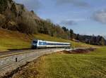 Die 223 071 mit einem ALEX nach Lindau am 27.12.2016 unterwegs bei Oberstaufen.