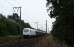 223 154 fuhr am 21.08.2012 mit einem Autozug aus dem Osten nach Emden, hier bei Neermoor.