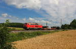 DB 225 133-8 mit Rolaschadwagen von Ostrau nach Nürnberg als Bauz 79664.