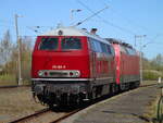 BLC 215 001(alias 225 001)und die BLC 120 127,am 27.April 2026,in Mukran Mitte.