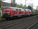 Diesel Doppelpower,225 081-9 und 225 084-3 ziehen einen leeren GZ mit Rungenwagen von Bochum Nord nach Wanne Eickel Gterbahnhof.(23.04.2008)