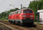 Hier ist 225 017 -3 und 217 015 -7 am 25.06.2010 in Kfering.(Bild 2)