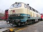 225 091 in Mainz-Bischofsheim  noch in altem Farbkleid und mit der Anschrift  zugehrig DB Regio Halle