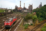 225 028 und eine weitere 225er am 14. Juli 2007 im Lütticher Rangierbahnhof Kinkempois, genauer dessen Südkopf.