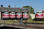 11. Oktober 2015, Zum Zwiebelmarkt in Weimar öffnet auch das Thüringer Eisenbahnmuseum traditionsgemäß seine Pforten. In diesem Jahr stand die Veranstaltung im Zeichen der DR-V180.