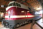 118 075, streng von der Nummer her wäre das eine DR-V-180 mit 900-PS-Motoren, hier im Ringlokschuppen vom Berliner Technikmuseum im November 2025