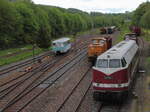 Blick vom Stellwerk W3 der BW Schwarzenberg zum BW-Fest am 17.05.26 mit Blick zum alten G�terbahnhof in DR  Lok-ansicht. Und Pendeltriebwagen 772 Bahnhof zum BW
