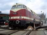118 586-7 der Deutschen Reichsbahn in Stafurt, Sommer 2005