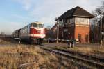 MEG 206 durchfhrt am 09.01.2008 den Bahnhof Trebbichau.