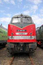 Frontansicht der V 180 321.