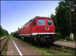 Die letzte fr Railion Deutschland im Einsatz befindliche  Ludmilla  im DR-Farbkleid heute im Einsatz zwischen Forst(Lausitz) und Cottbus mit einem Leimzug aus Sorau.