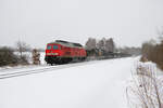 232 469 DB Cargo mit einem Militärzug bei Wiesau (Oberpf) Richtung Weiden, 26.01.2021
