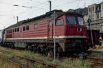 DR 130 102 am 14.08.1992 im VES-M Halle.