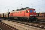 232 228-7 am 11.11.2008 mit einem Bunkerzug in Cottbus