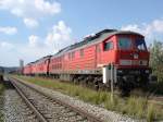 BR 232 289-8 mit zwei weiteren 232 warten am 25.9.2005 im Bahnhof Tannheim/Wrtt.