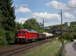 Die 232 131 am 24.06.2011 mit einem Gterzug unterwegs bei Sulzbach Rosenberg.