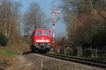 Gleisdreieck Lindau - Kurz nach dem Abzweig Lindau-Aeschach befindet sich 232 280-8 mit dem in Ulm bernommenen und von Hamburg-Altenwerder kommenden Containerzug am 07.03.2014 auf der Fahrt nach