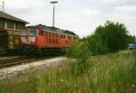 Am 12.06.2001 war die Orientrote 232 536 zu Gast in Hirschau um die mittgliche bergabe nachzuschieben. (Strecke Amberg-Schanittenbach)
