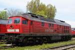 Arlberg-Umleiter:
232 205 brachte D 15464 nach Lindau Hbf und ruht sich zusammen mit Ludmilla-Schwestern in der Abstellanlage aus.
24.04.09