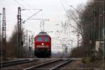  Diesel unter Fahrdraht  232 280-8 in Gelsenkirchen-Bismarck.   --02.12.2009--